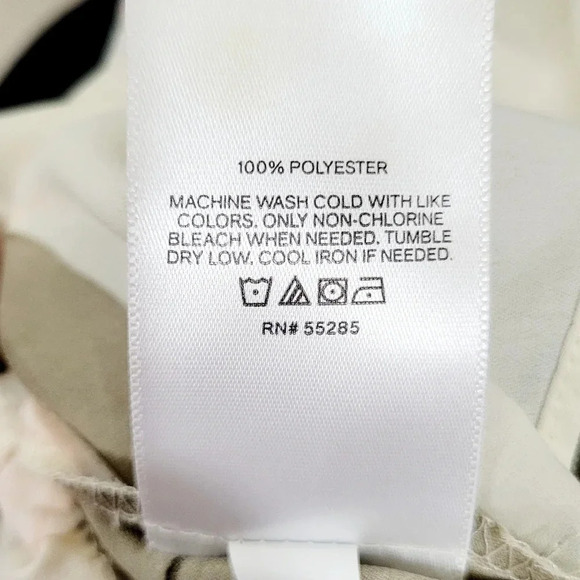 XS X-SMALL Express Ruffled CrossOver Surplice Floral Blouse NWT - Picture 11 of 12